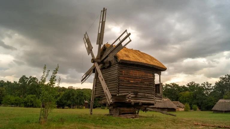 moulin en bois en Ukraine